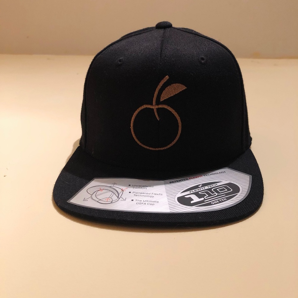 NWT Apple Cherry Black Hat, Brimmed Ball cap